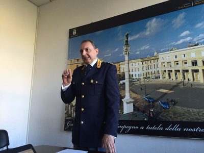 Incontri continui con i segretari generali comunali, Scrimieri nelle telefonate: "Fai in contanti, tutti in una busta" - Corriere Salentino