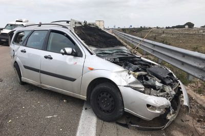 Rocambolesco incidente in tangenziale ovest, feriti in ospedale - Corriere Salentino