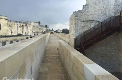 A passeggio sulle Mura urbiche: Giliberti e Messuti spiegano le opportunità per Lecce: "Il centro si ricongiunge con la periferia" - Corriere Salentino