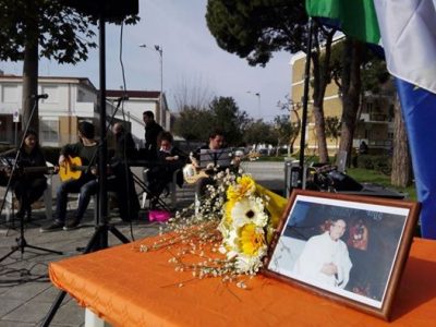 Santa Rosa, intitolata la piazza a Monsignor Vito De Grisantis nel ricordo della comuniità - Corriere Salentino