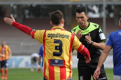 Il Lecce batte la Vibonese e resta solo al comando - Corriere Salentino