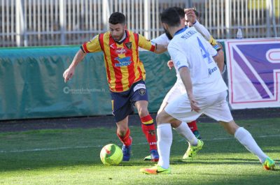 Il Lecce ritrova vittoria e vetta, 2-1 col Siracusa - Corriere Salentino