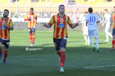 Il Lecce ritrova vittoria e vetta, 2-1 col Siracusa - Corriere Salentino