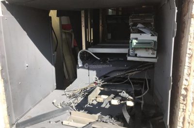 Assalto all’Unicredit di Veglie, due bancomat in aria con l'acetilene - Corriere Salentino