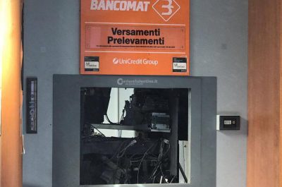 Assalto all’Unicredit di Veglie, due bancomat in aria con l'acetilene - Corriere Salentino
