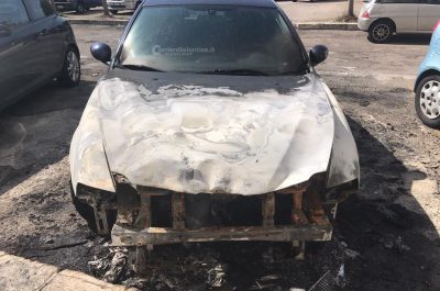 Auto in fiamme in via Bari, incendio danneggia Alfa: si indaga sulle cause - Corriere Salentino