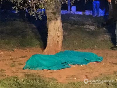Fuori strada con la moto, poi lo schianto contro un albero: muore giovane salentino - Corriere Salentino