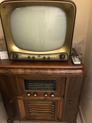 Il museo della radio di Tuglie: dal sistema Morse ai primi telefoni, fino ai televisori che hanno popolato il '900 - Corriere Salentino