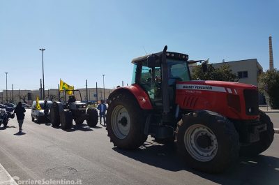 Xyella: la rabbia degli agricoltori a Lecce, contestato Emiliano - Corriere Salentino