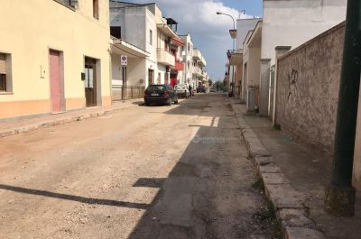 Porto Cesareo: colpi d'arma da fuoco contro l'auto di un imprenditore turistico - Corriere Salentino