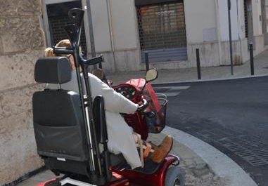 Lecce, via Leuca inaccessibile ai disabili in carrozzina. Lo Sportello dei Diritti: "Un fiasco pazzesco per l'amministrazione cittadina" - Corriere Salentino