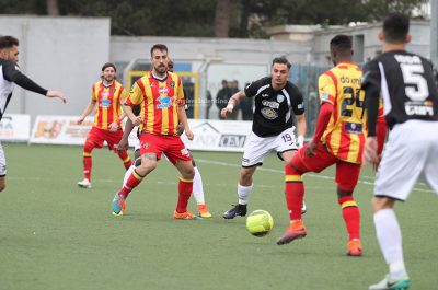 Lecce ko al “Giovanni Paolo II”, l’ex Abruzzese punisce i giallorossi - Corriere Salentino