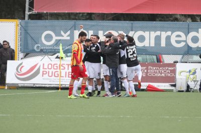 Lecce ko al “Giovanni Paolo II”, l’ex Abruzzese punisce i giallorossi - Corriere Salentino