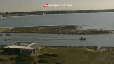 Torre Lapillo, fermato pescatore di frodo con ricci e ostriche - Corriere Salentino