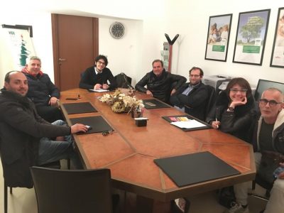 Scarseggiano i parcheggi e i commercianti insorgono. Matteo Spada: "l'Amministrazione valuti le nostre soluzioni" - Corriere Salentino