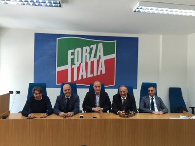 Forza Italia, le divergenze sul Pug e le bacchettate a Ripa e Brandi. Presentati i nuovi arrivi: Borgia e Battista - Corriere Salentino