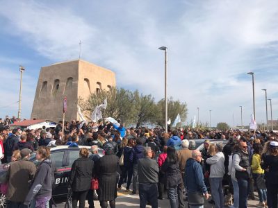 Alla rivolta No Tap c'è anche Di Battista: "L'ipocrisia è peggiore del malaffare. Come si fa a essere no Tap nel Pd?". Potì: "Battaglia di popolo, non di partito" - Corriere Salentino