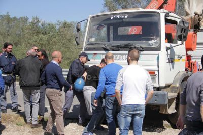 Tap: stop all'espianto, i camion tornano indietro - Corriere Salentino