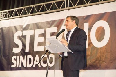 Il bilancio di Gianni Stefano e la corsa per la riconferma a sindaco di Casarano: «32 milioni dopo il disastro ereditato» - Corriere Salentino