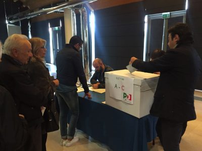 Primarie Pd, seggi aperti: sfida a tre per la carica di segretario - Corriere Salentino