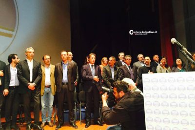 Fratelli d'Italia, Giorgia Meloni presenta la lista leccese: «È tornata la destra sociale». Meloni: «Italia ridotta a colonia della Germania» - Corriere Salentino