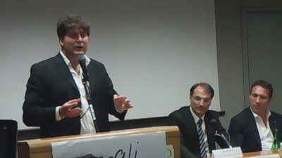 Pienone al Tiziano per Lecce Popolare: "La democrazia vive solo attraverso partiti che danno voce ai territori e alle persone" - Corriere Salentino