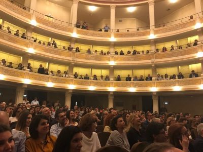 Cucinelli, l'imprenditore controcorrente che rispetta i lavoratori e invita i giovani a disobbedire ai genitori per inseguire i propri sogni - Corriere Salentino