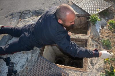 Si disfa della droga gettandola nel wc, ma i Carabinieri la recuperano, in manette 30enne - Corriere Salentino