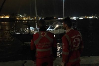 Secondo sbarco in pochi giorni: sul motoveliero stipati 73 migranti - Corriere Salentino