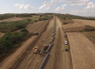 Tap, Cunial e Giannone: “Ennesima violazione, intervenga il Ministro”