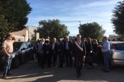 Via Peppino Impastato per la scuola di Merine, Cataldo Motta: "Gli Italiani popolo che dimentica, i ragazzi devono sapere" - Corriere Salentino