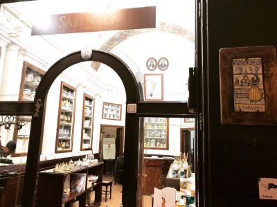 Gallipoli, la storia di successo di Massimo Sindaco: il farmacista che ha lanciato la linea di "cosmesi ecologica" made in Salento - Corriere Salentino