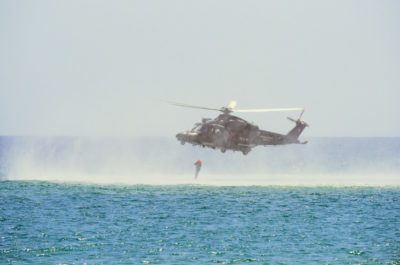 “Search and rescue” ad Otranto: il 61° stormo simula un recupero naufrago - Corriere Salentino