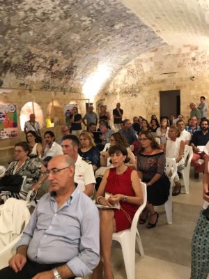 «Dialoghi sotto le stelle», il Don Tonino Bello tra le scuole che puntano sull'alta formazione e la professionalità - Corriere Salentino