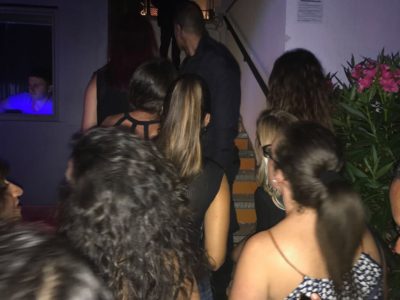 Stefano De Martino a Gallipoli: il gossip sul nuovo amore e le file di ragazzine per i selfie - Corriere Salentino