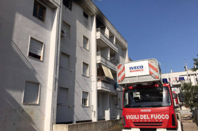 Brucia un appartamento alla periferia di Monteroni, l'abbaiare dei cani mette in allerta il vicinato - Corriere Salentino