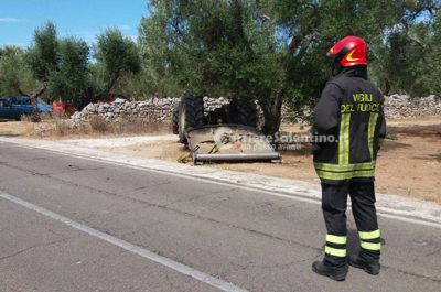 Il trattore si ribalta e lo schiaccia dopo lo scontro contro un furgone: giovane muore in ospedale - Corriere Salentino