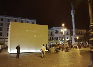 Terminato il restauro del mosaico della Lupa in Piazza Sant’Oronzo. Sabato pomeriggio sarà svelato alla città