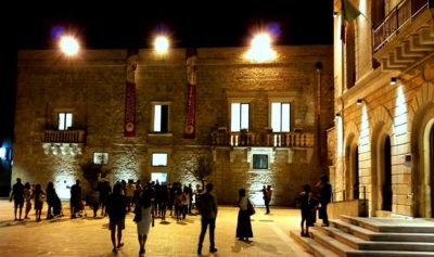 A Cutrofiano, dal 13 al 22 agosto, Mostra Mercato della Ceramica Artigianale, «Santi e Pupi». Gemellaggio con l'arte ceramica di Gelves - Corriere Salentino