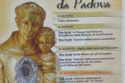 Portato in processione, salvò il paese dal nubifragio: a Zollino arrivano le reliquie di Sant'Antonio da Padova - Corriere Salentino