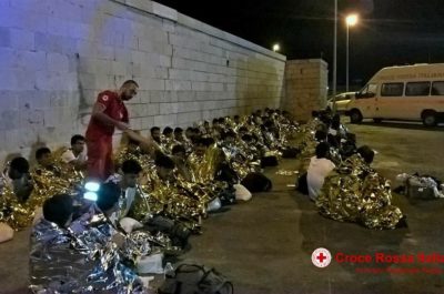 Sbarco notturno nel porto di Otranto, giungono altri 71 migranti - Corriere Salentino