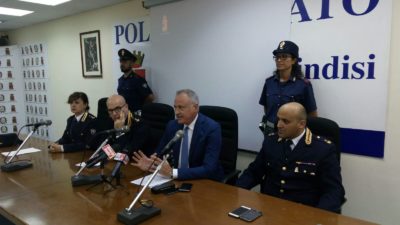 Scontri prima di Francavilla-Lecce, arrestati due ultras giallorossi. Caccia aperta agli altri violenti - Corriere Salentino