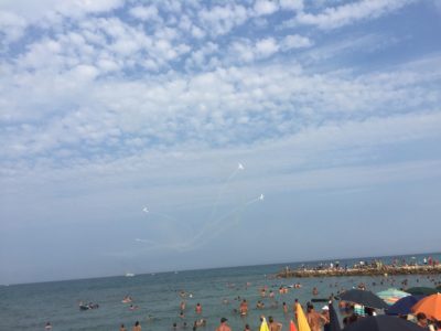 Circa 25 mila spettatori a San Cataldo per le Frecce Tricolori. A Gallipoli polemiche per aver perso la manifestazione - Corriere Salentino