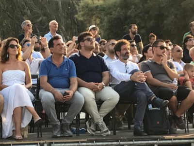 Circa 25 mila spettatori a San Cataldo per le Frecce Tricolori. A Gallipoli polemiche per aver perso la manifestazione - Corriere Salentino