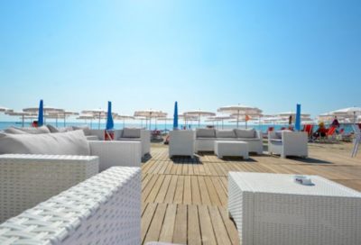 Anche Lido York da demolire? Lo sfogo di Prete: “Si gioca sulla pelle degli imprenditori”. San Cataldo più spento - Corriere Salentino