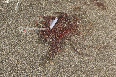 Schianto contro una rotatoria: muore giovane, gravi due amici - Corriere Salentino