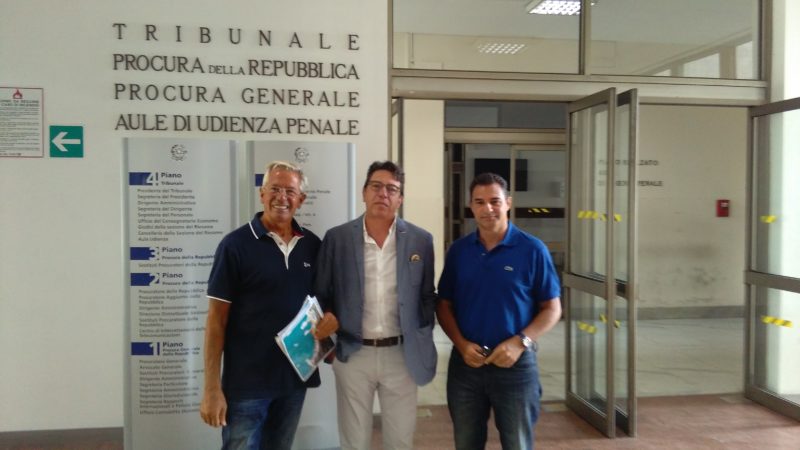 Troppi lidi sulle spiagge del Salento: Procura di Lecce apre un'indagine sul fenomeno della privatizzazione selvaggia - Corriere Salentino