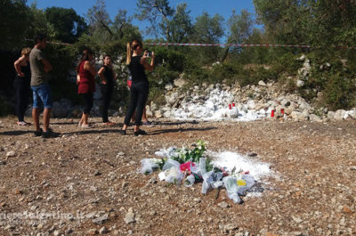 Dolore e rabbia, in tanti piangono per Noemi - Corriere Salentino