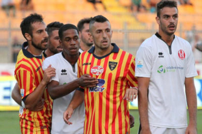 Il Lecce batte il Rende, decide un gol di Mancosu - Corriere Salentino