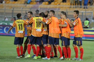 Il Lecce batte il Rende, decide un gol di Mancosu - Corriere Salentino